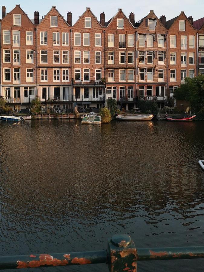 Canal View Apartamento *
