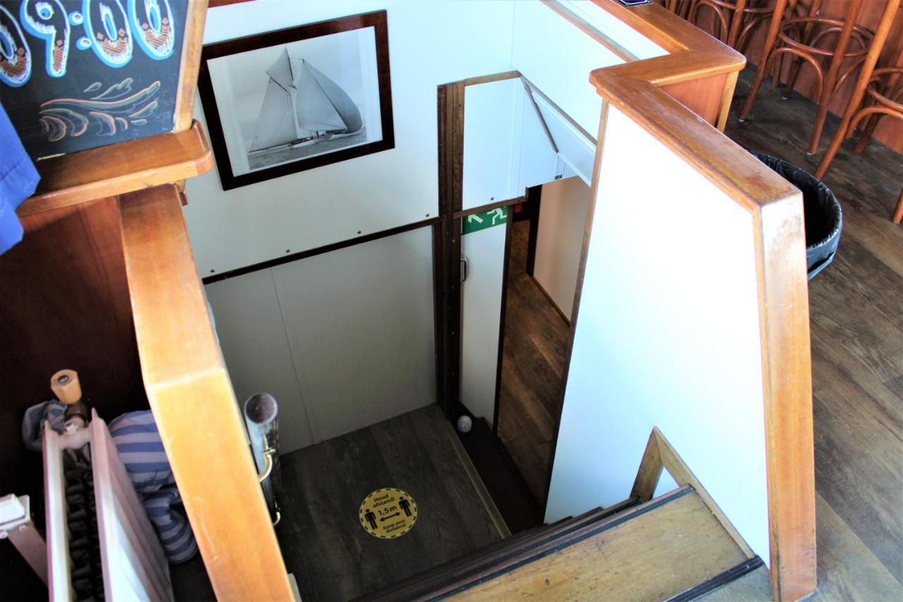 Bateau-hôtel Amicitia Amsterdam