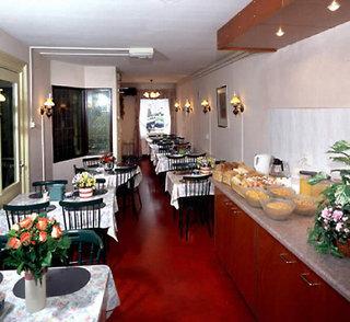 King Apartment *