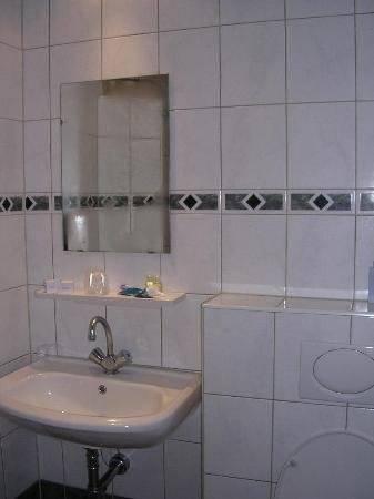 Luxer Hotel 3*