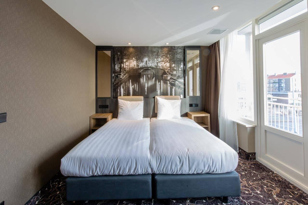 Xo Infinity Hotel