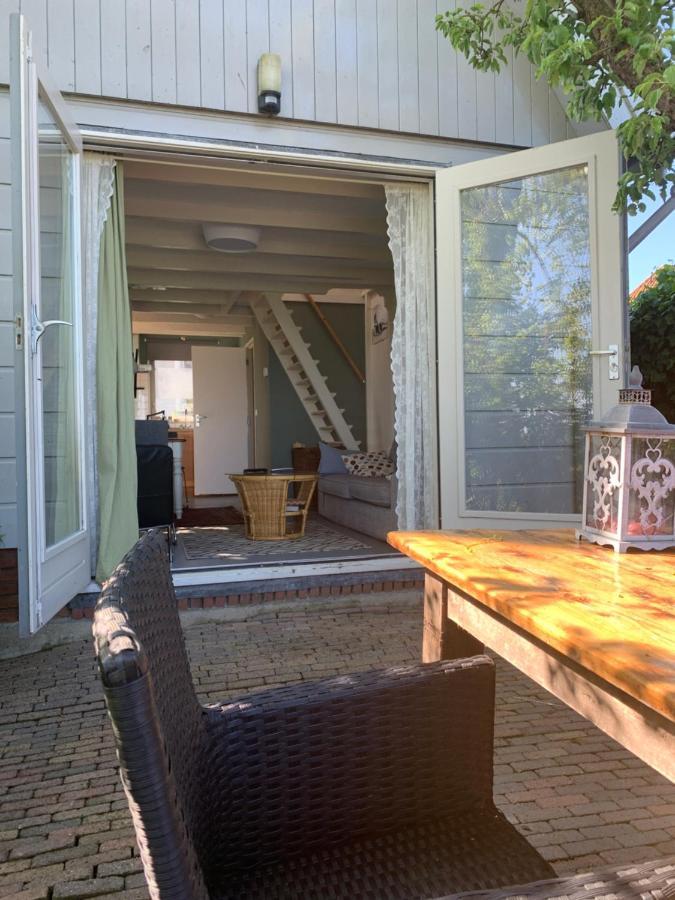 Holiday home Very In Durgerdam, With Private Garden, Free Parking, Pets Allowed *