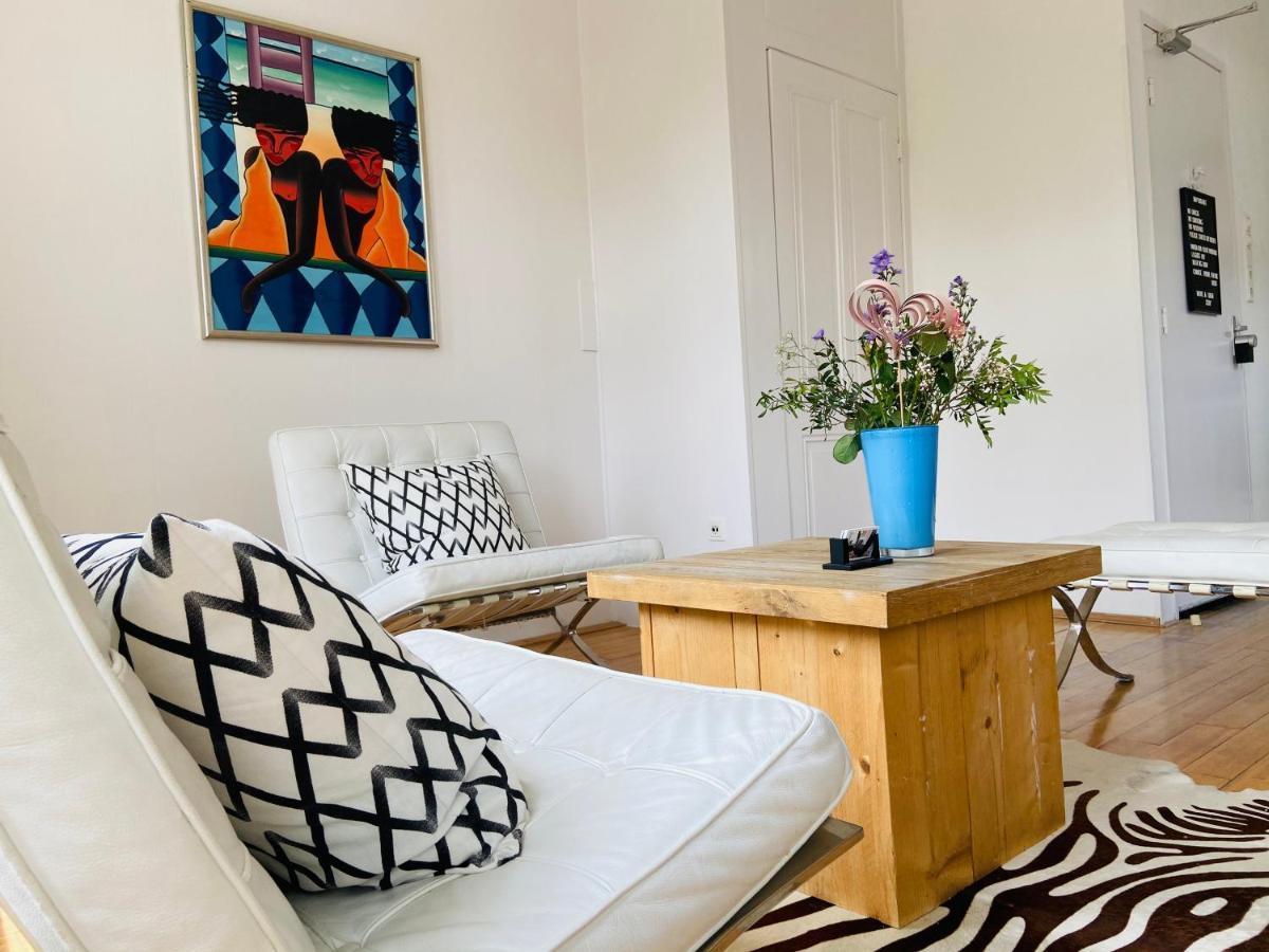 Bed & Breakfast La Vie En Rose Centre 3*