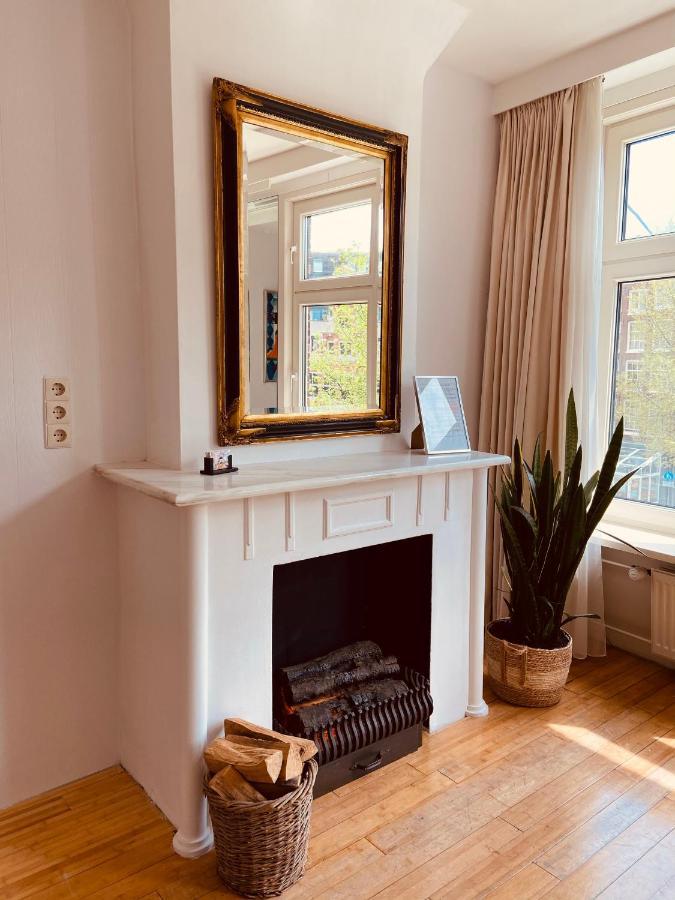 La Vie En Rose Centre Bed & Breakfast 3*