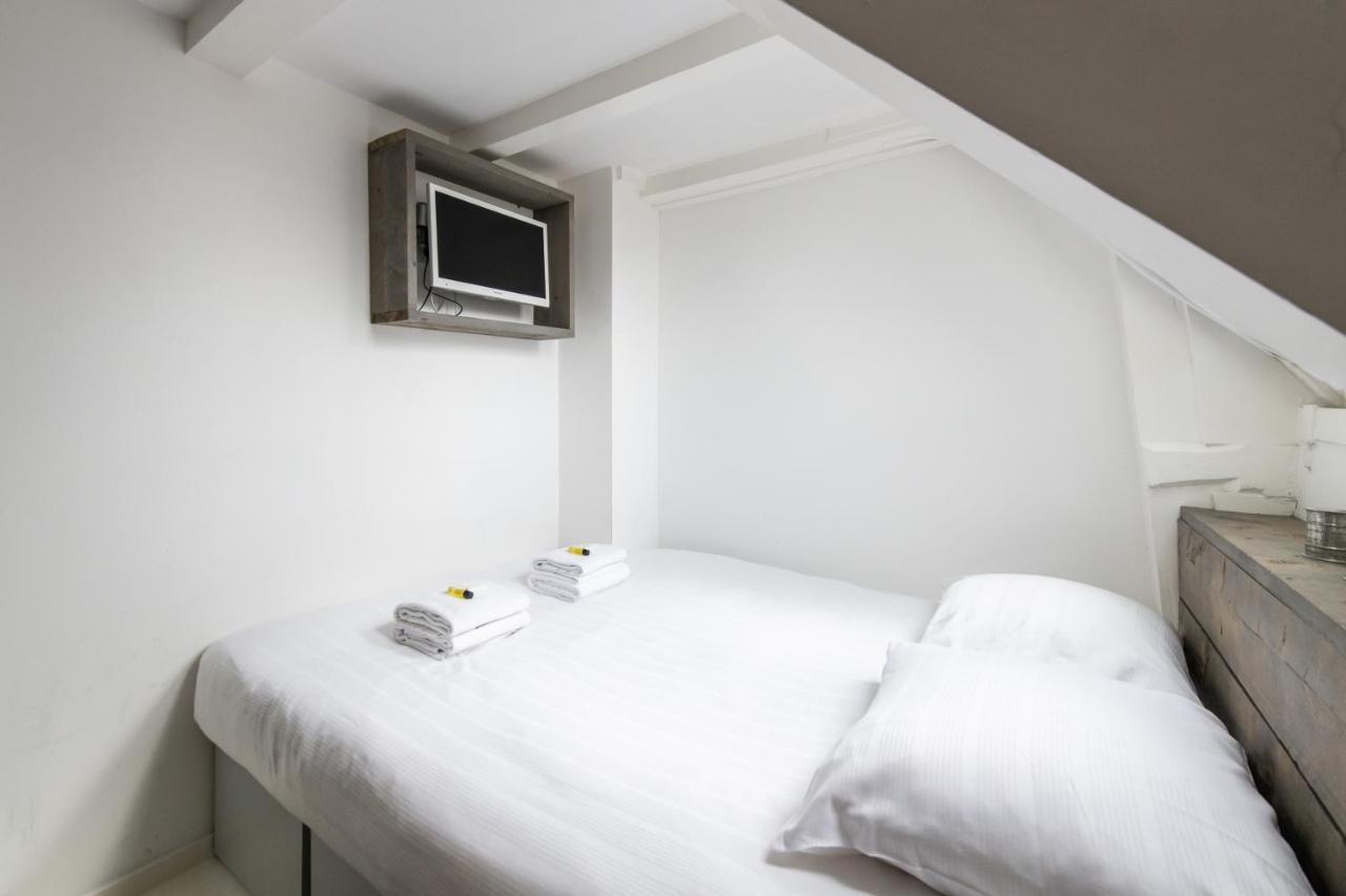 Two Bedroom In Historic Canalhouse From 1618 - Centre Bed & Breakfast