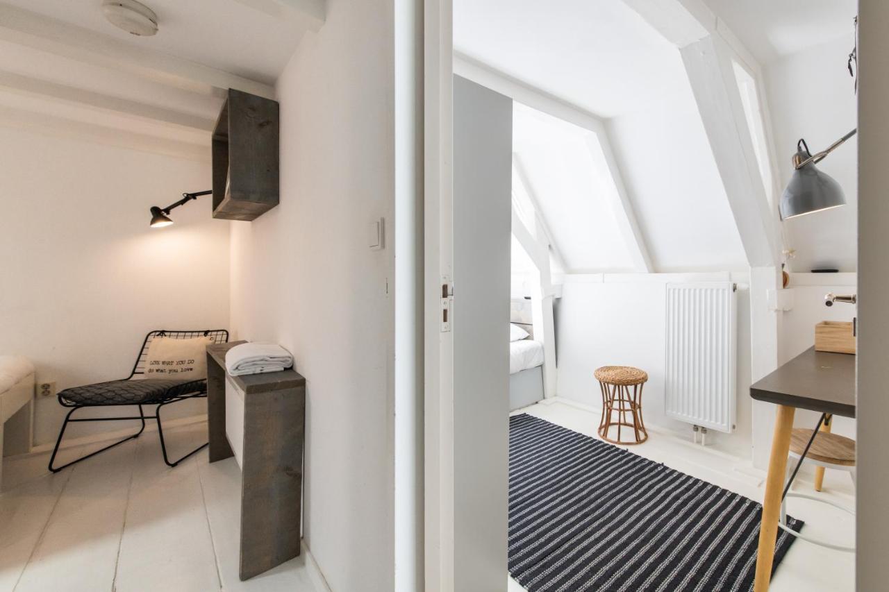 Two Bedroom In Historic Canalhouse From 1618 - Centre Amsterdam