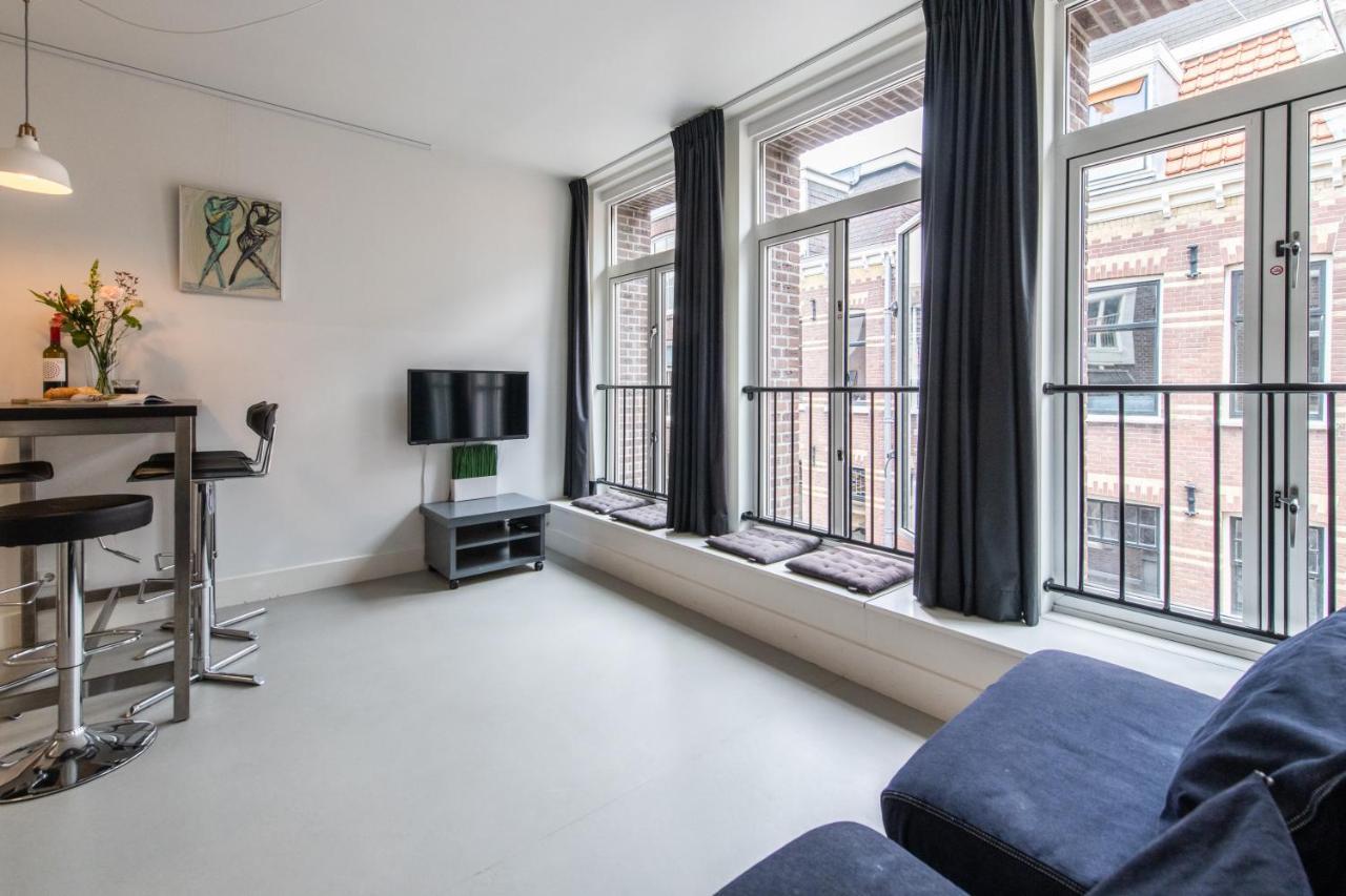 Tweede Laurierdwarsstraat * Amsterdam