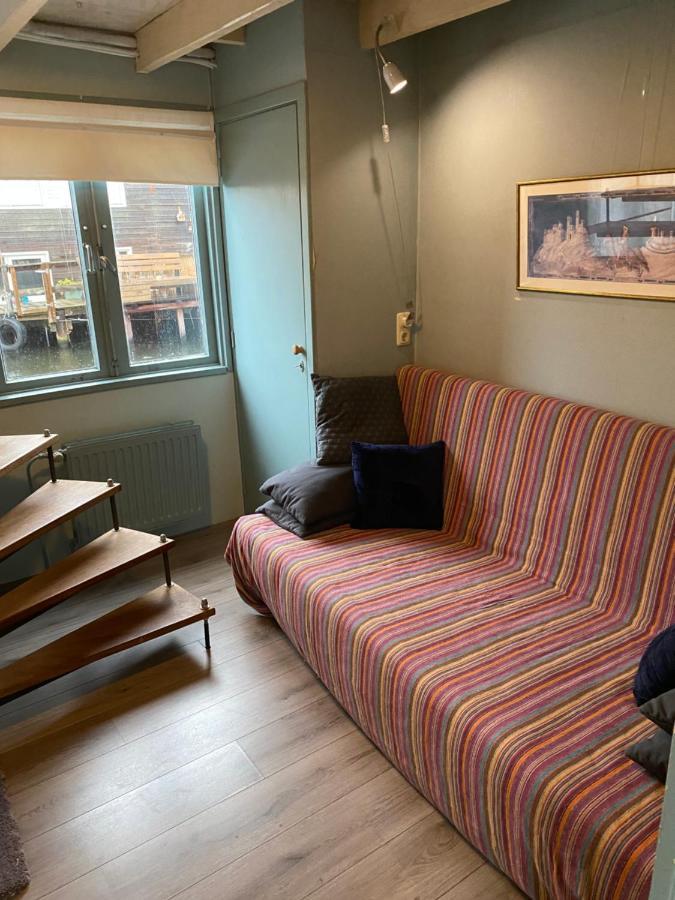 Boat Couette-café *