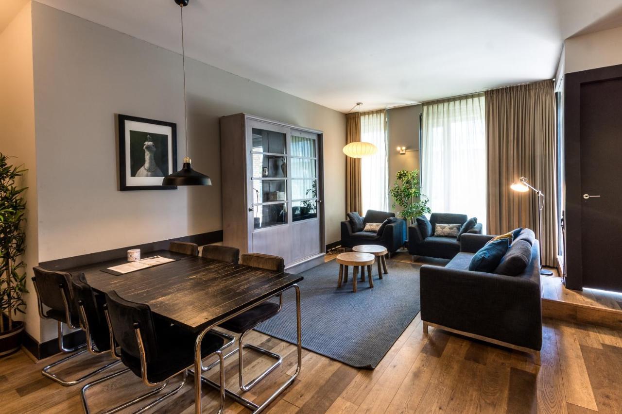 Mosaic Apartment