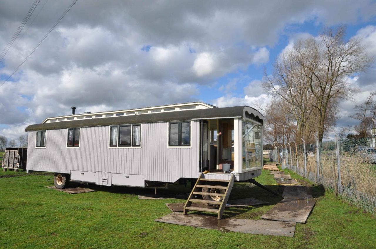 Gypsy Waggon - A On Wheels
