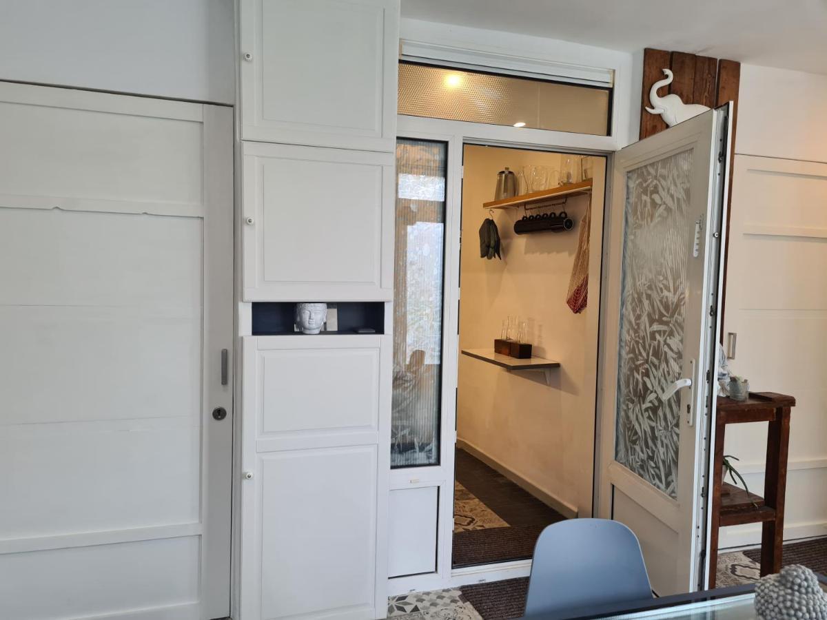 1 Bedroom 15 Min By Tram To Centre! Apartment