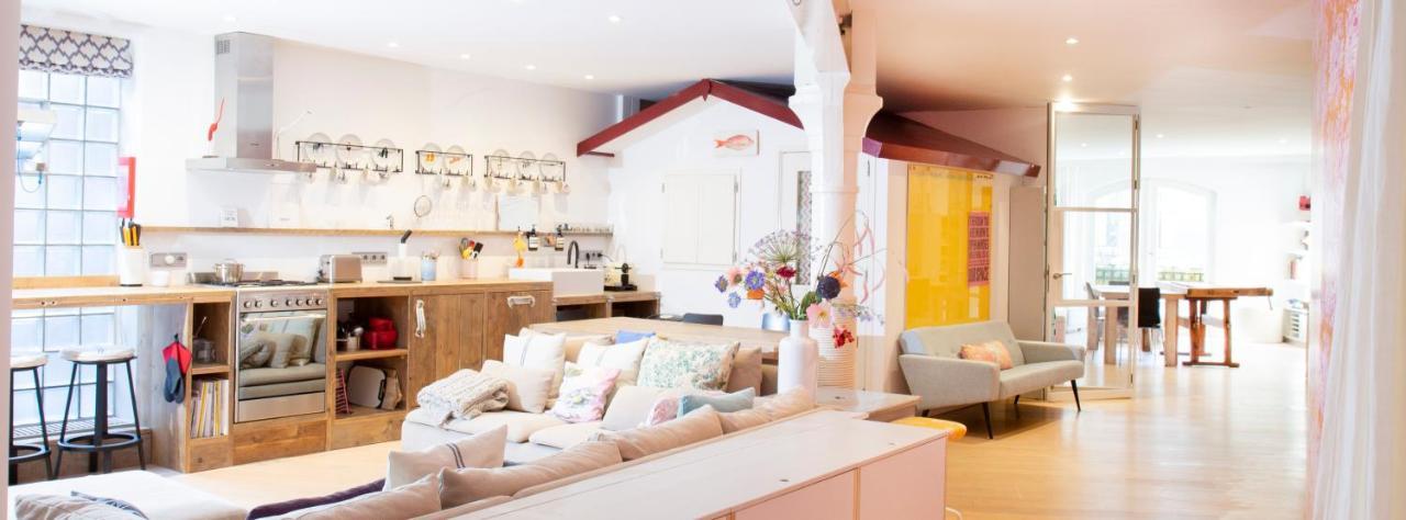 Flo's Atelier - Family Bed & Breakfast Amsterdam