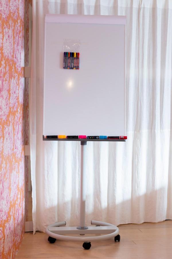 Flo's Atelier - Family Bed & Breakfast *