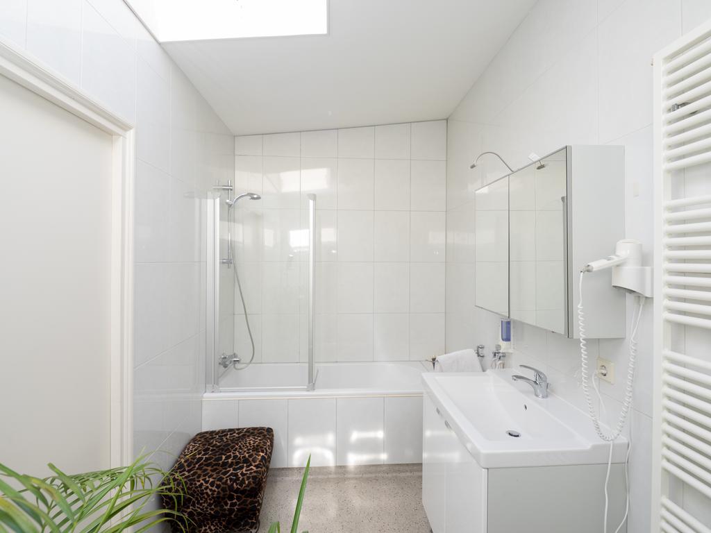 B&B Bij De Amstel Bed & Breakfast *