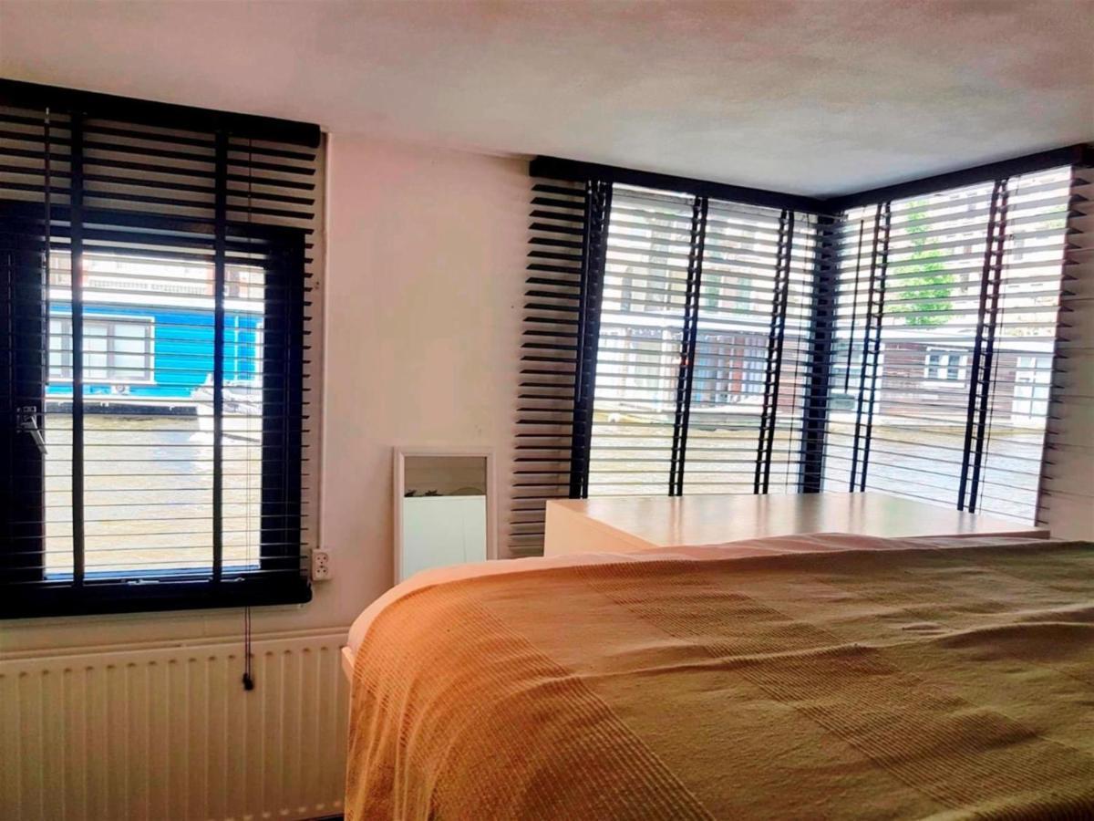Apartment Cozy Watervilla Amsterdam