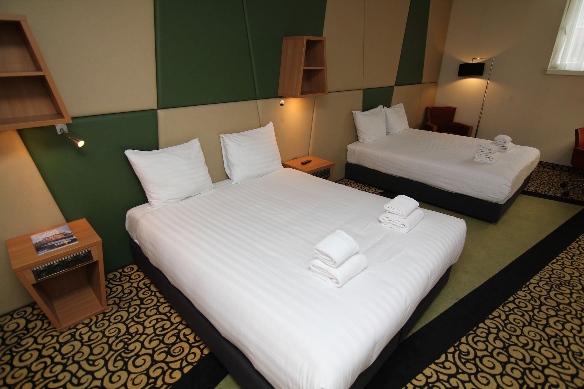 Savoy 4*