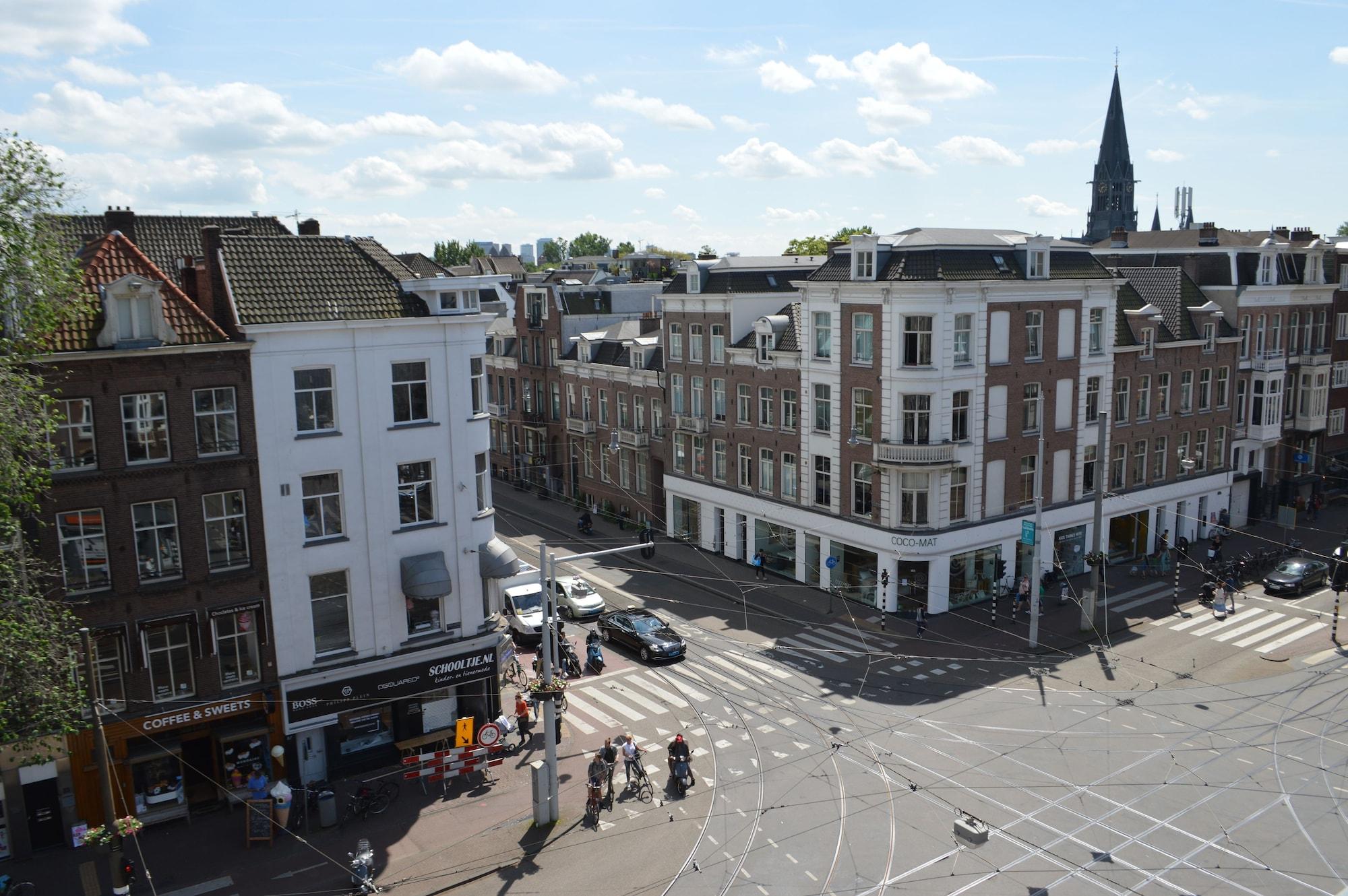 Princess Leidse Square Hostel *
