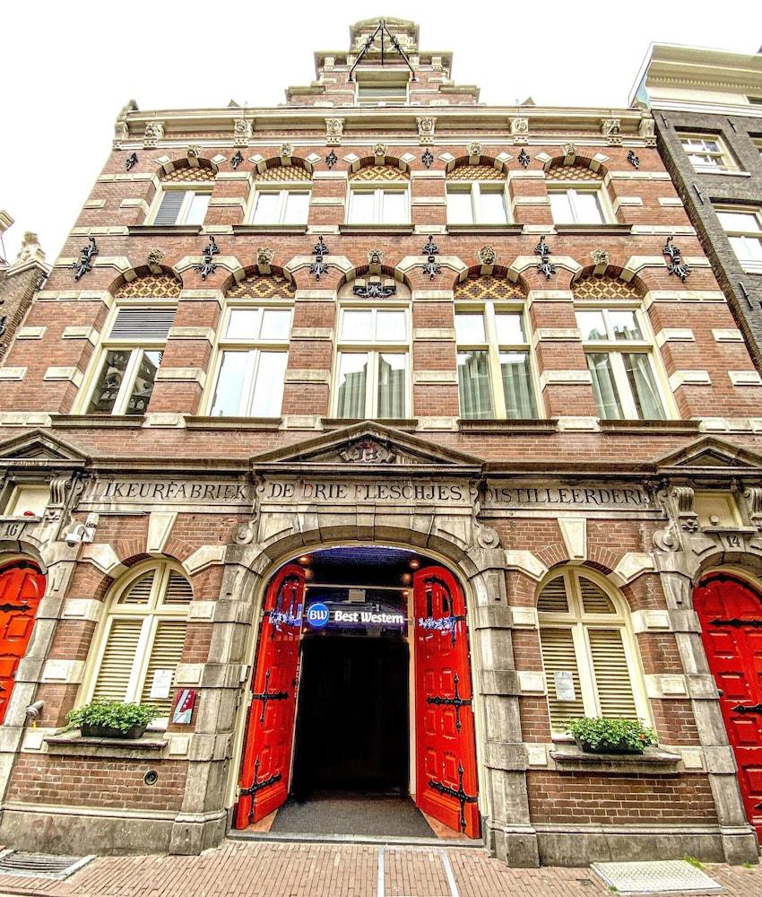 Hotel Western Dam Square 3*