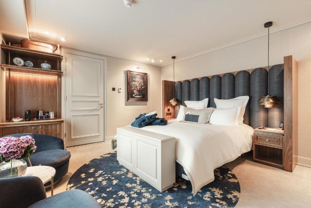 717 Hotel 5*