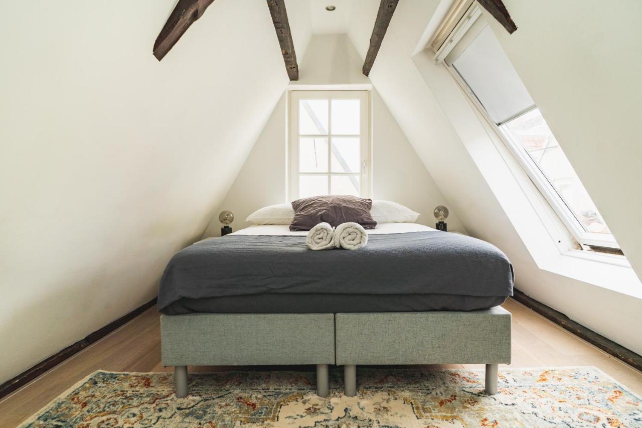Tiny Attic On The Herengracht, Private *