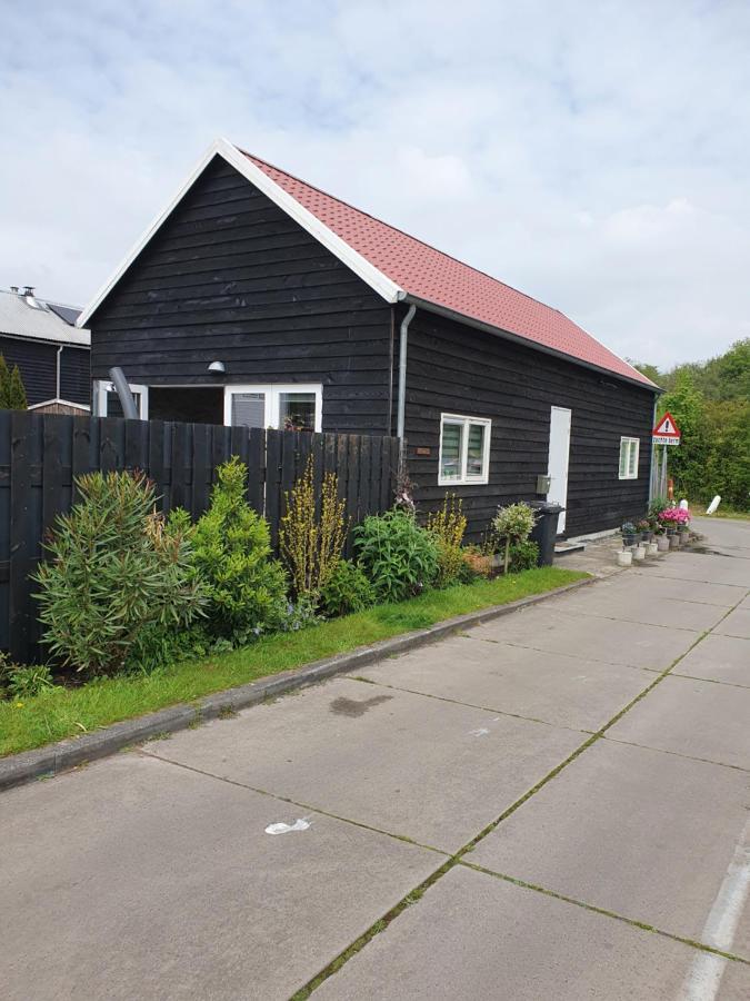 Holiday home Tjotter *