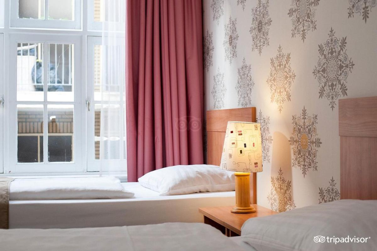 Hotel Rho