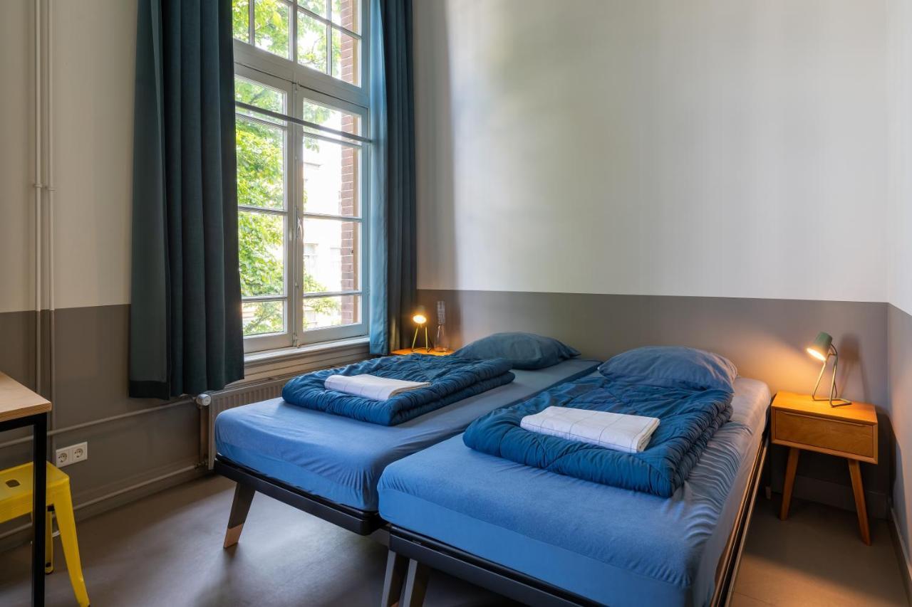 Stayokay Vondelpark Albergue *