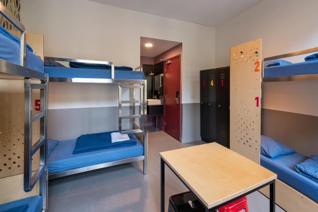 Stayokay Vondelpark Albergue *