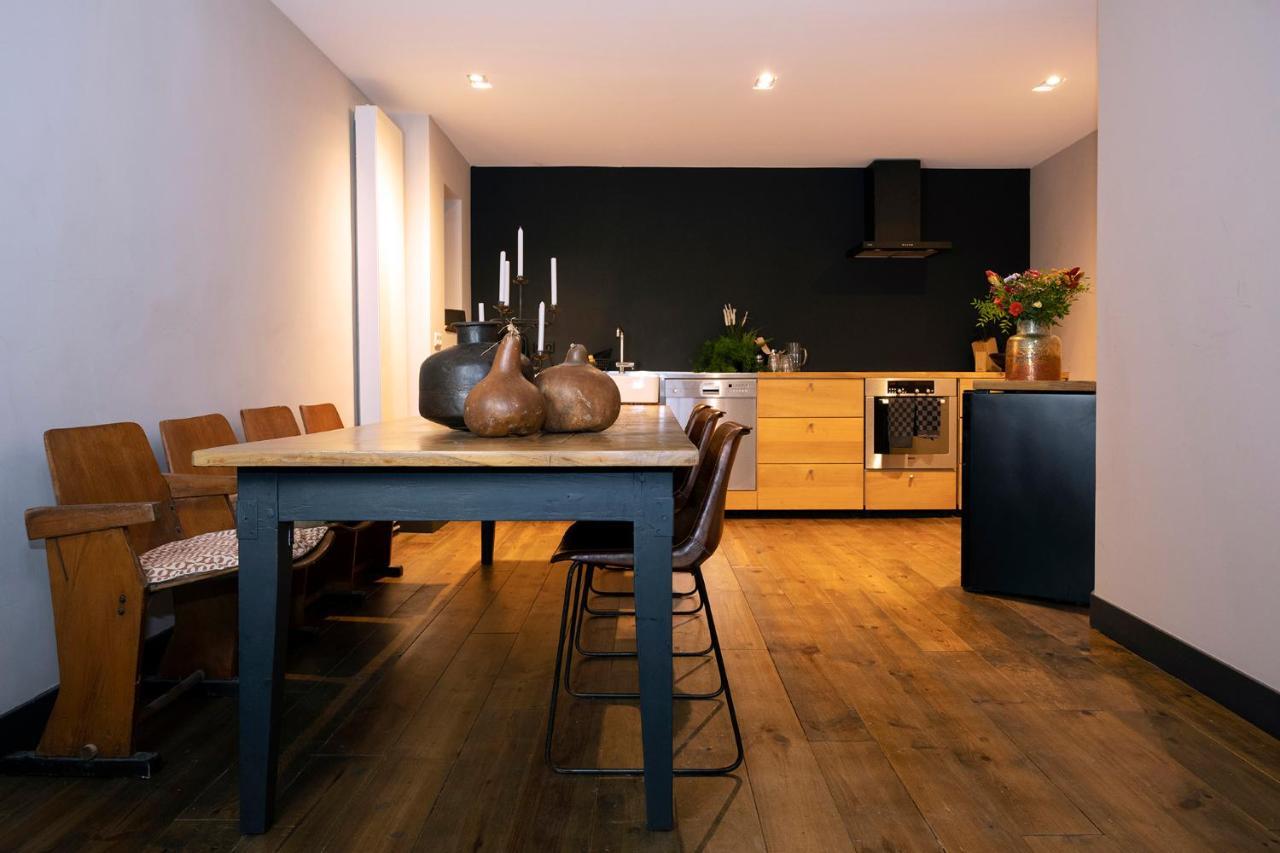 Apartment St Antonis Amsterdam
