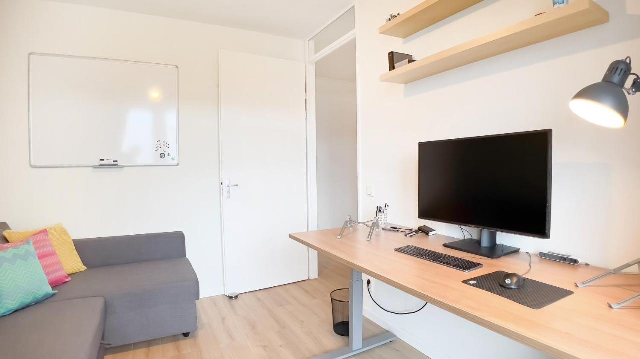 Beautiful & Bright In Apartment Amsterdam