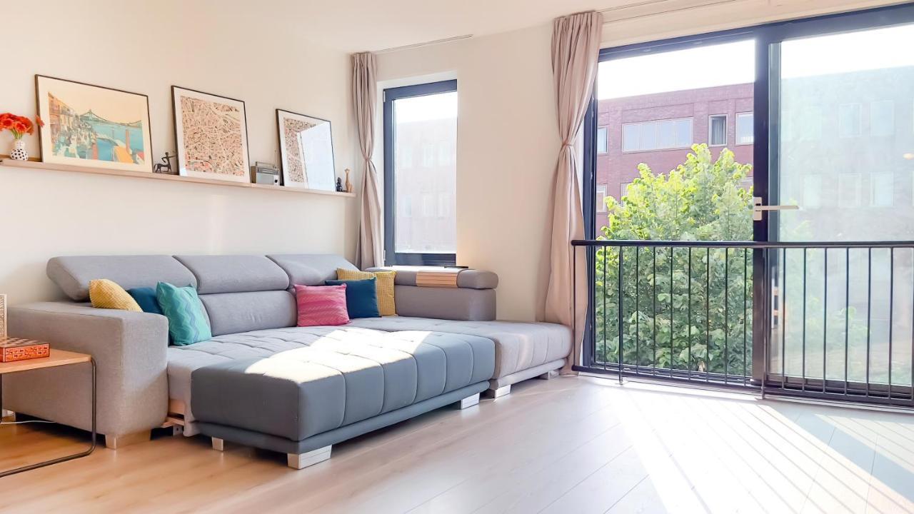 Beautiful & Bright In Apartment Amsterdam