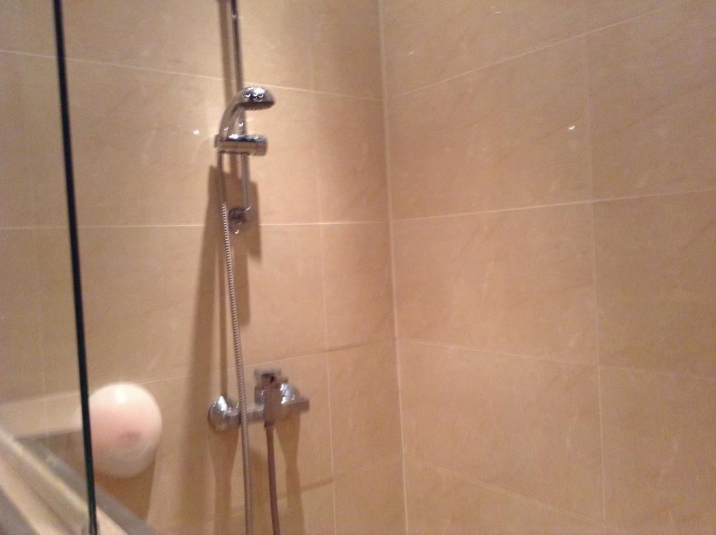 Aadam Wilhelmina Hotel 3*