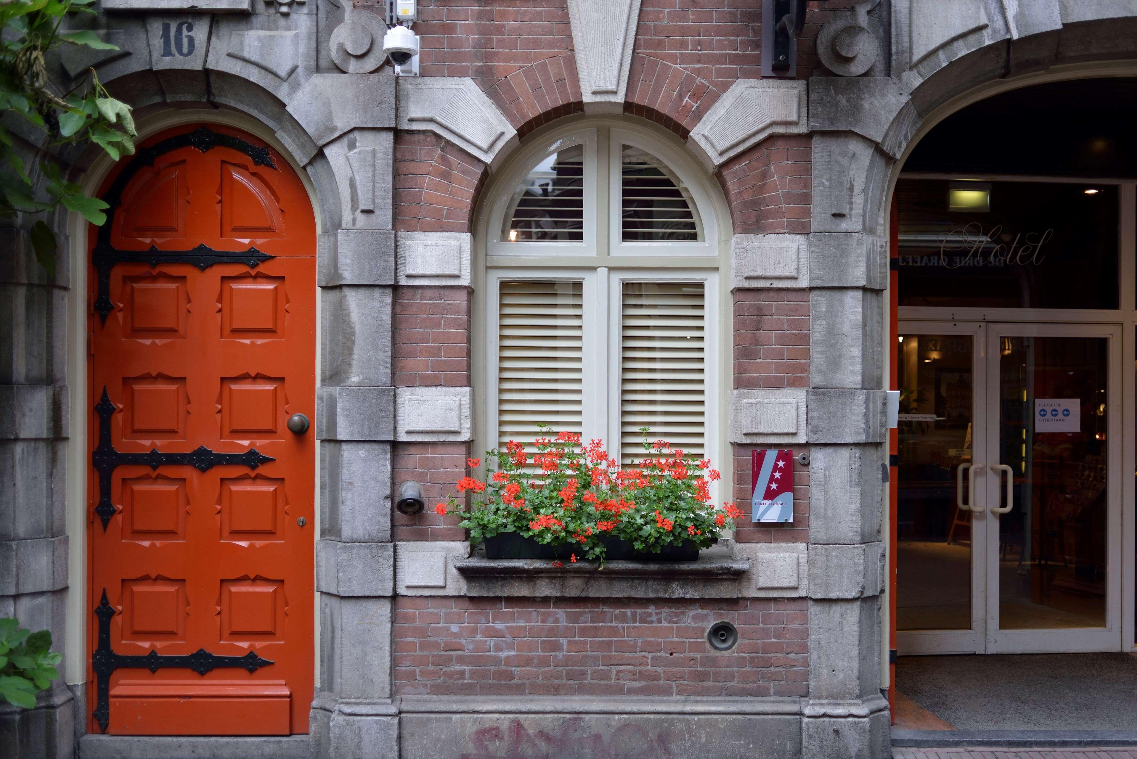 Western Dam Square Hotel