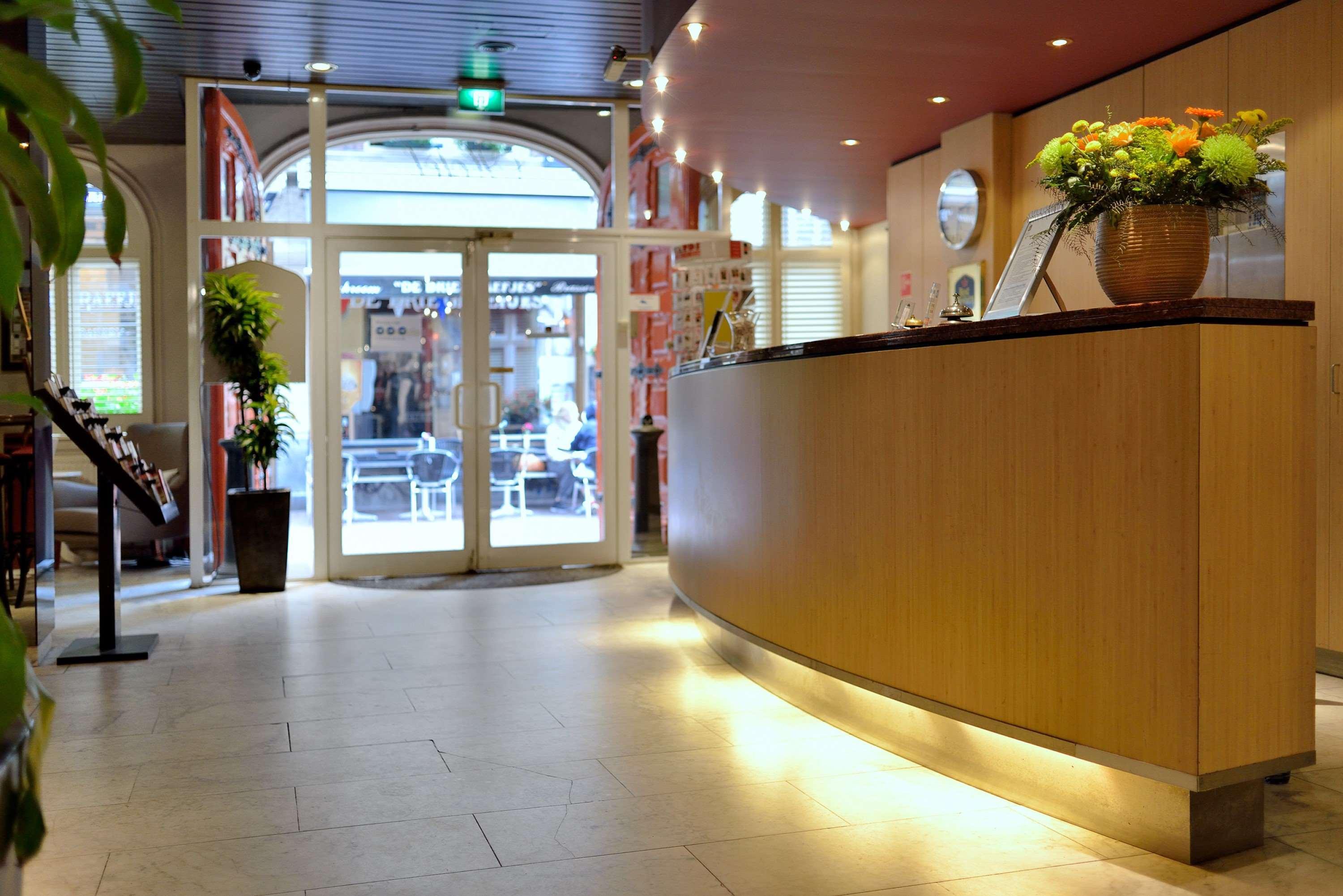 Hotel Western Dam Square 3*