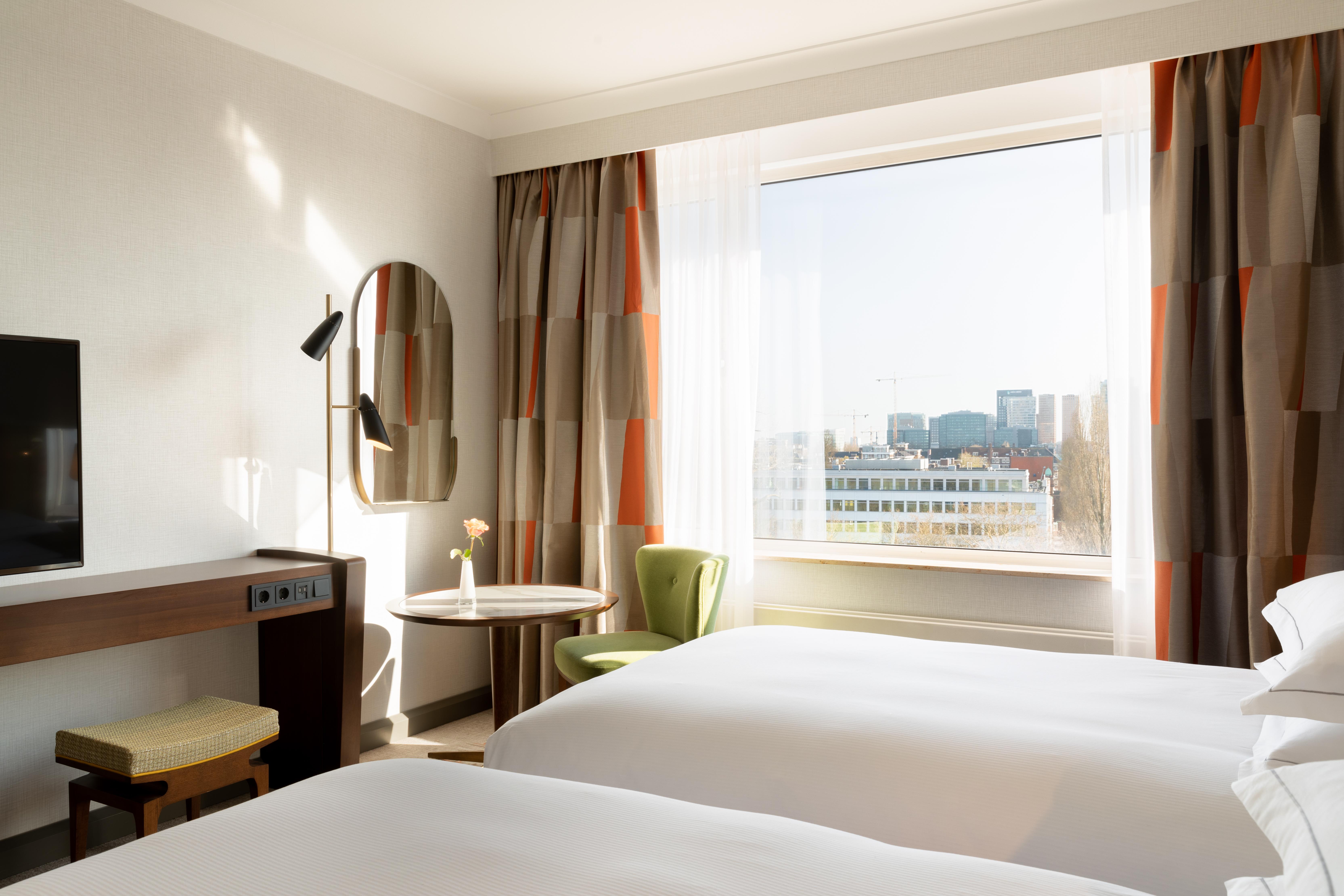 Hilton 5* Amesterdão