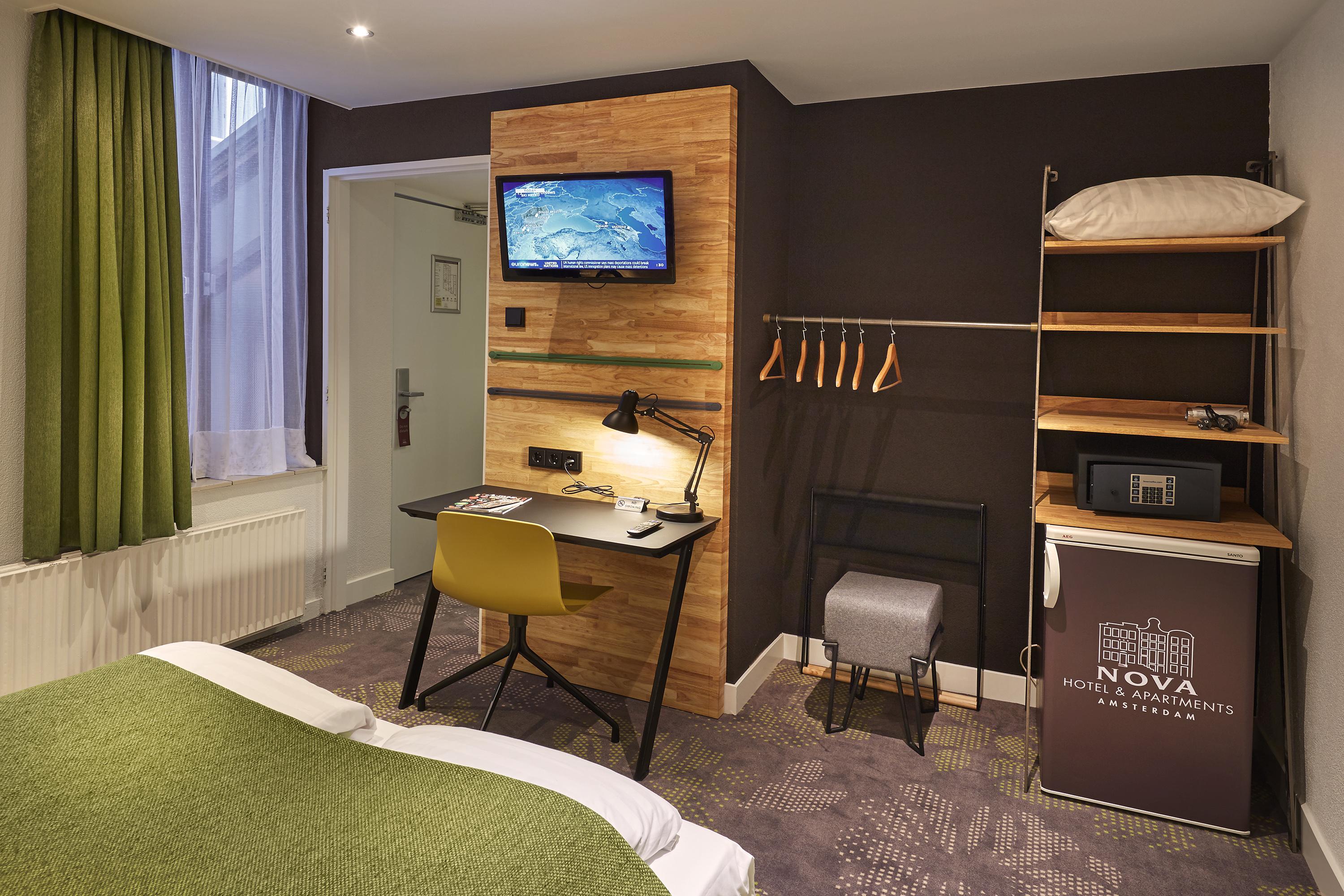 Nova Hotel 3*