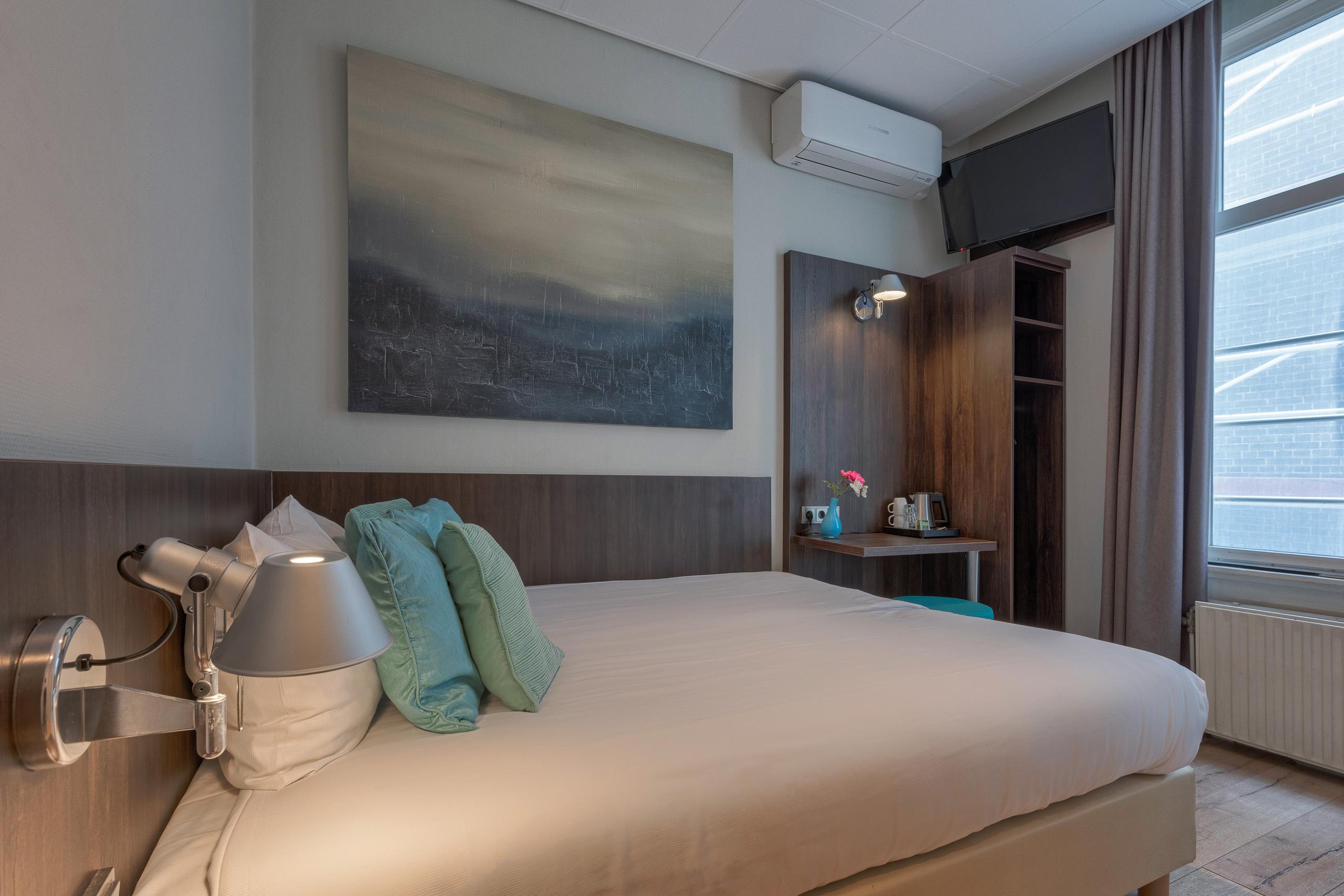 Hotel Damsquare 3*