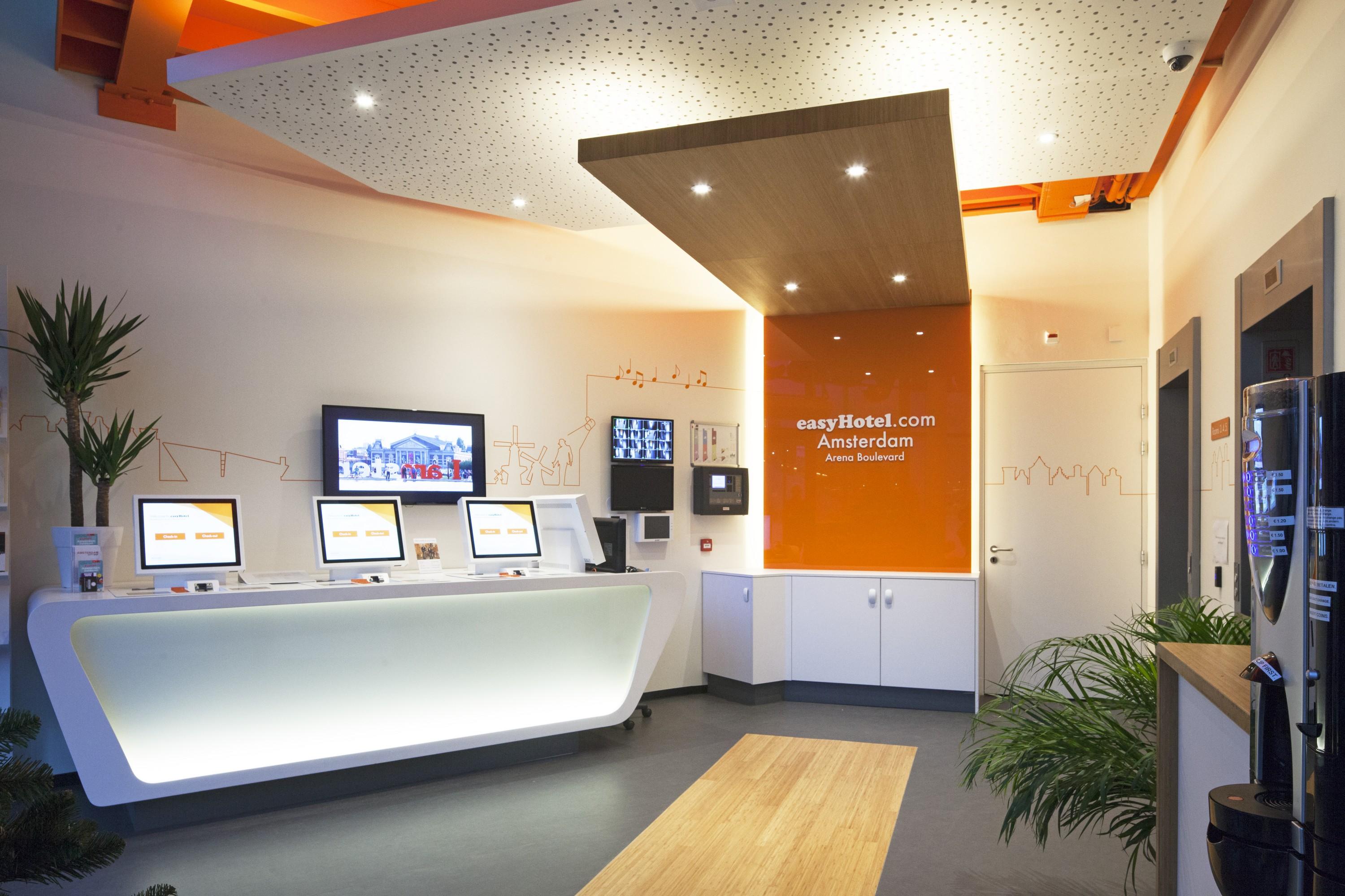 Easyhotel Arena Boulevard Hotel