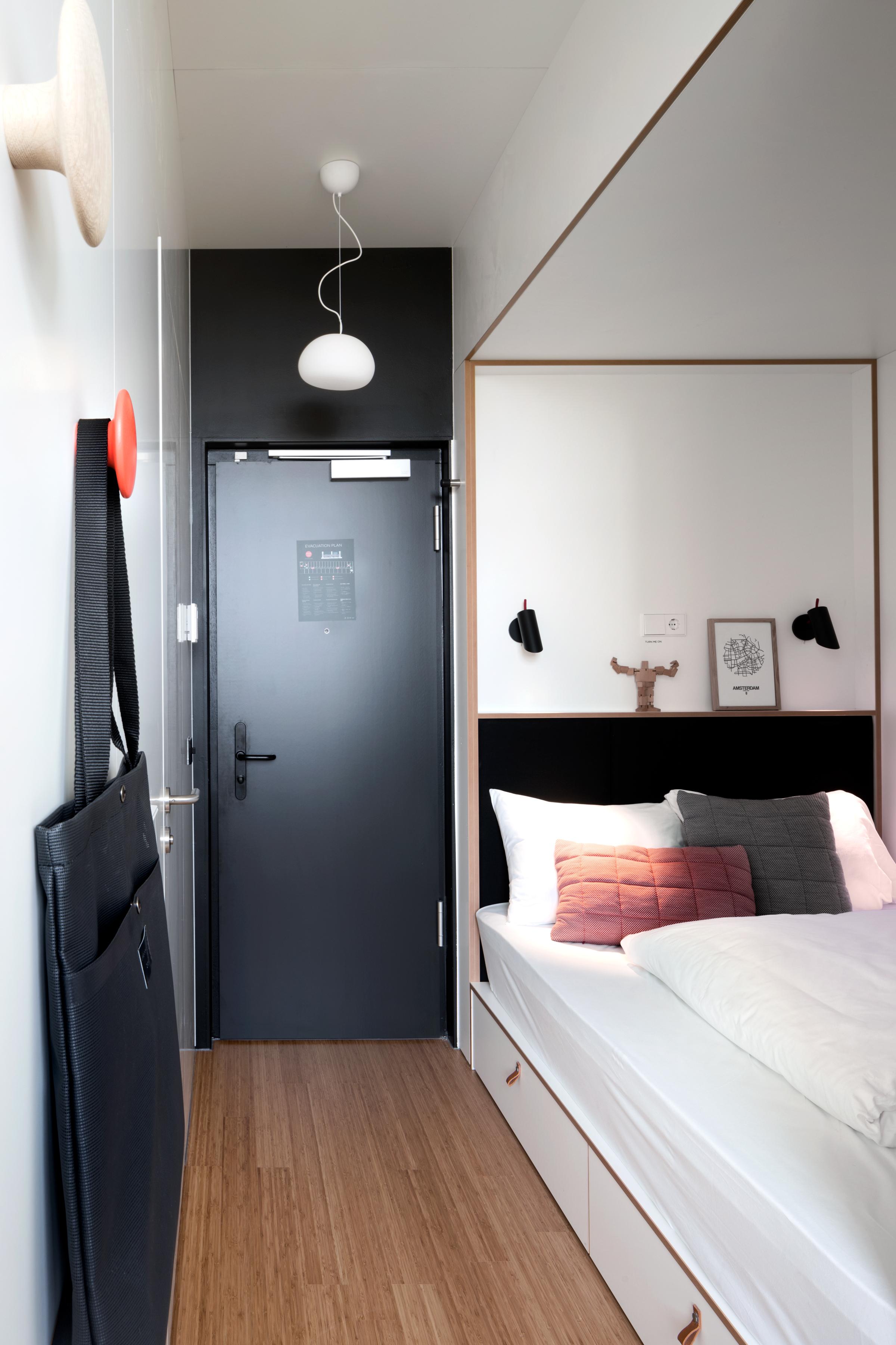 Zoku 4* Amesterdão
