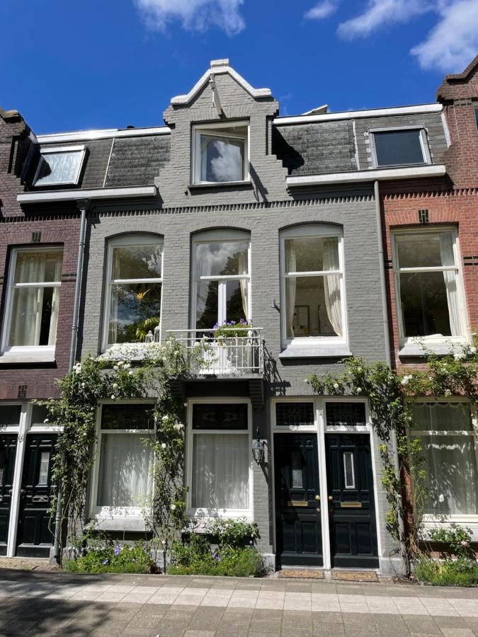 Bed And Breakfast Amsterdam Bed & Breakfast