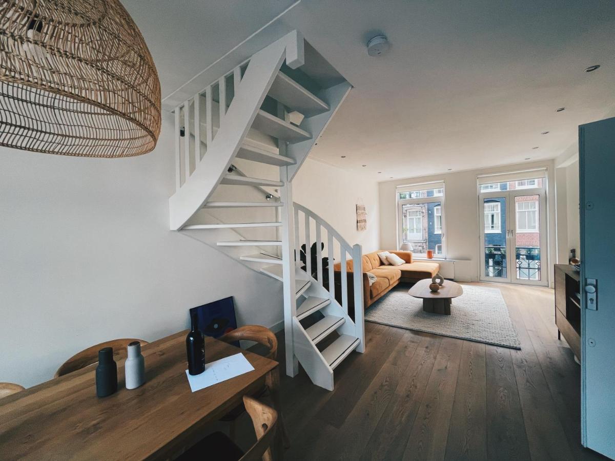 Spacious Designer Duplex Next To Park Apartment