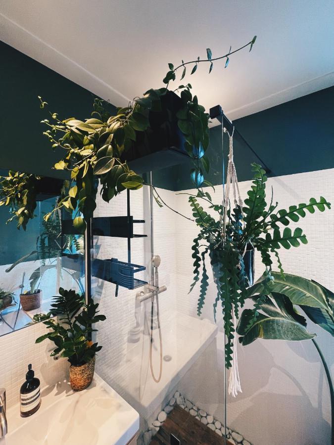 Apartment Spacious Designer Duplex Next To Park