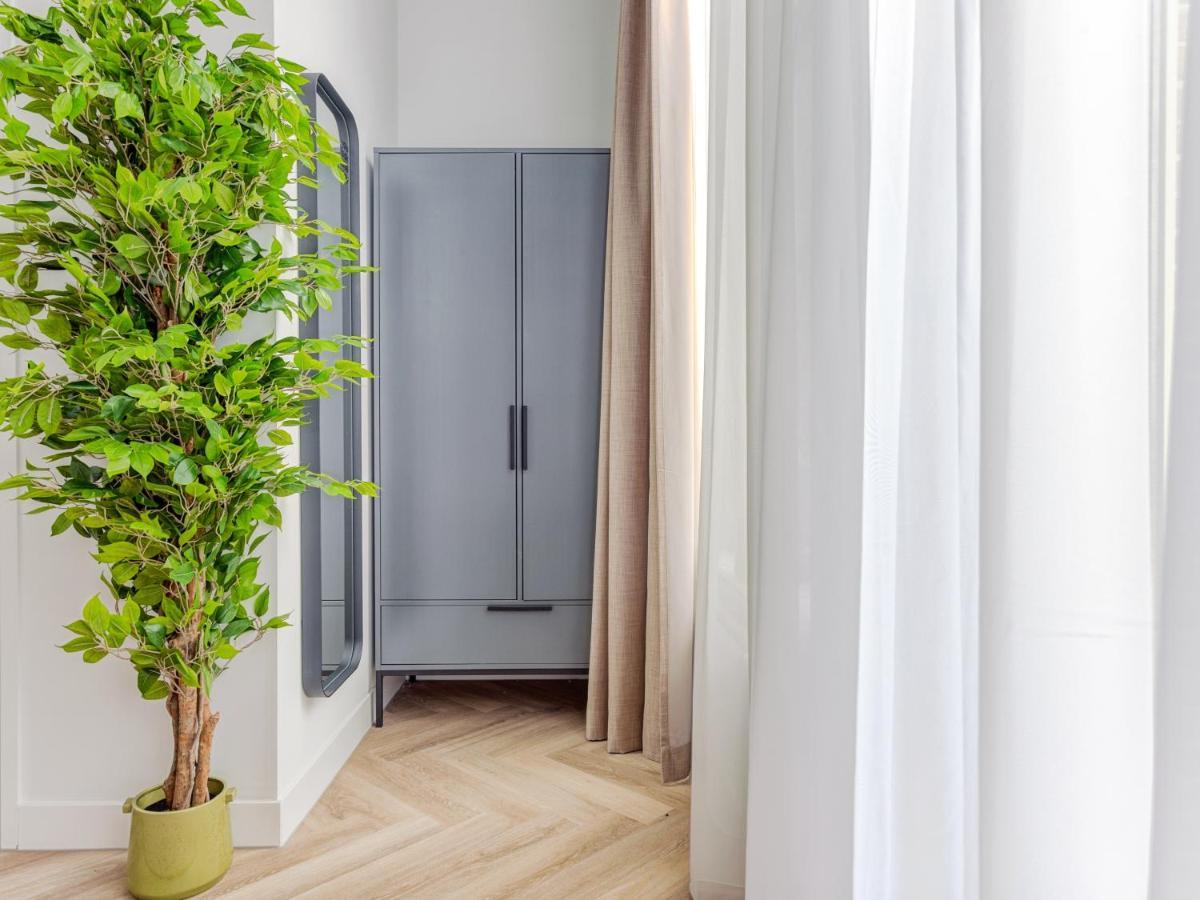 Hotel Limehome Hemonystraat *