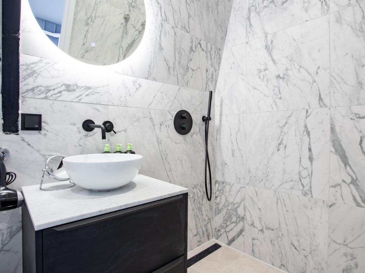 Limehome Hemonystraat Hotel *