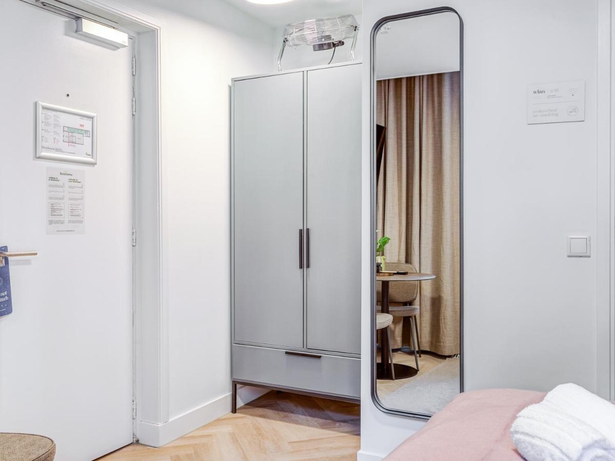 Limehome Hemonystraat Hotel *