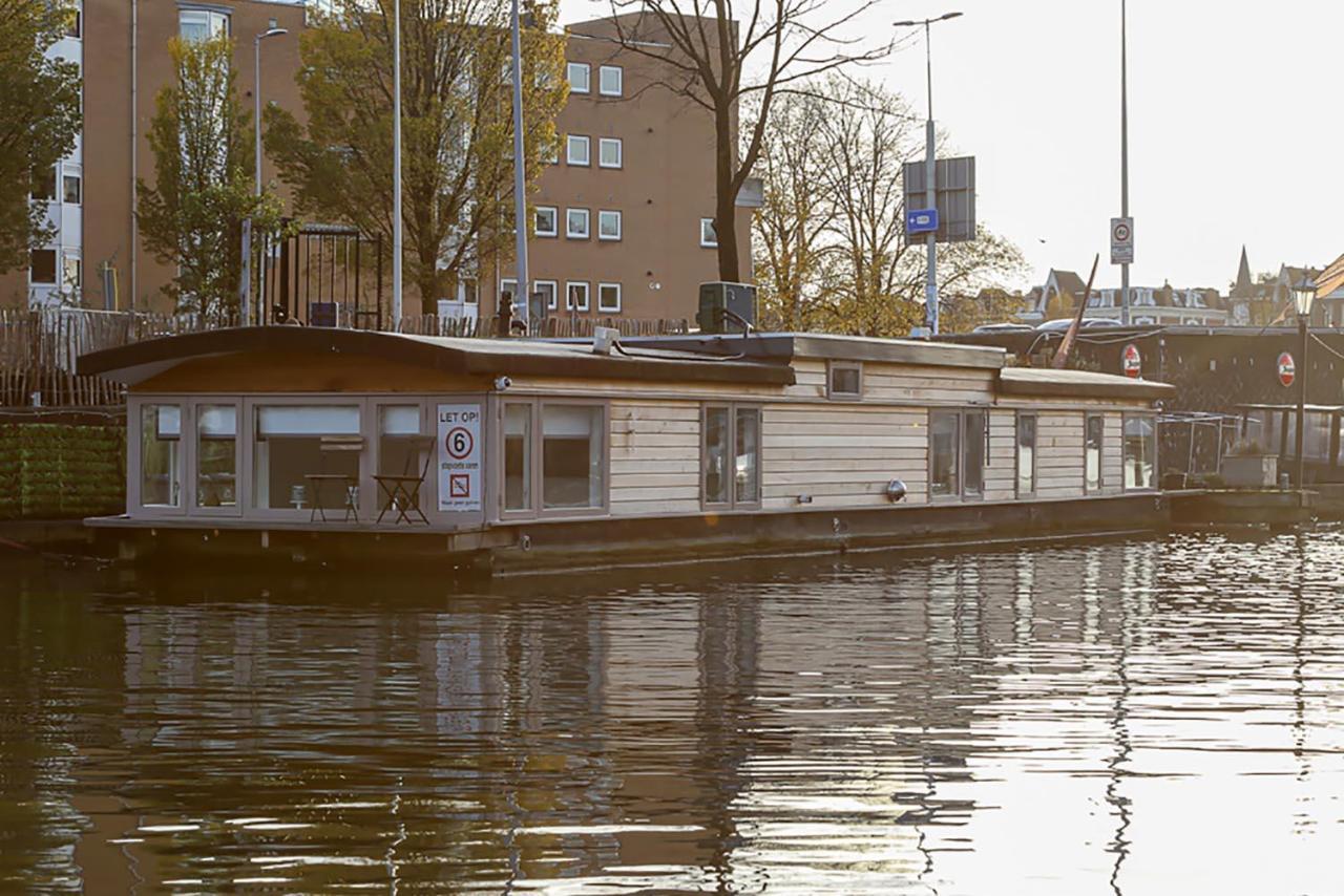 Frühstückspension Houseboat Next To Amstel