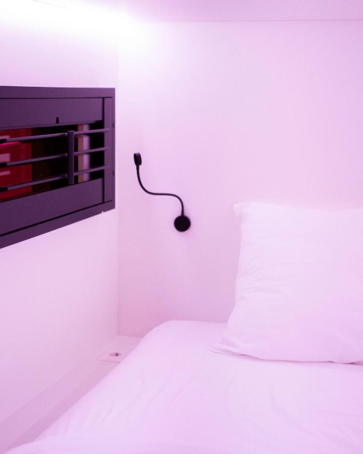This HoTel Albergue