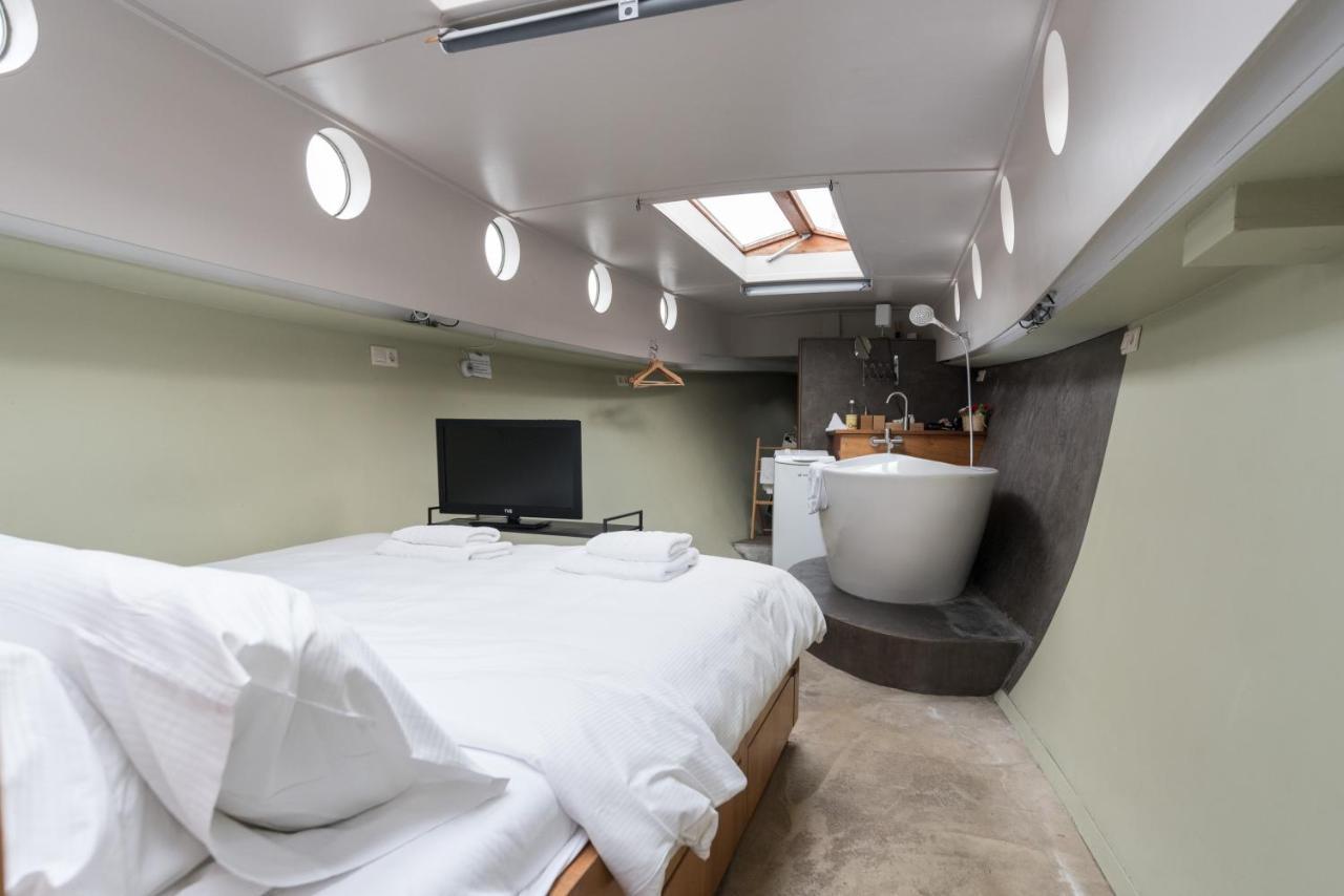 Botel Luxury Historic Boat