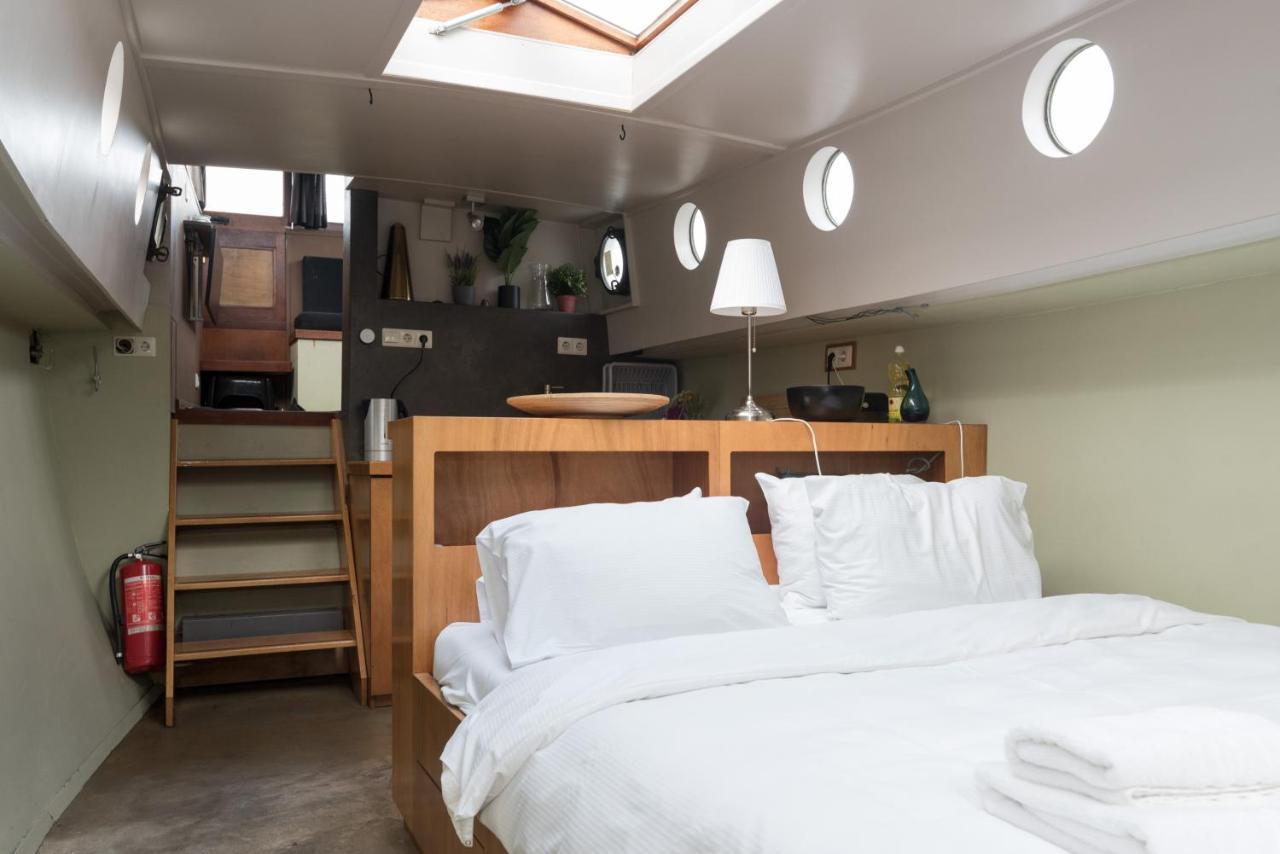 Luxury Historic Boat Botel