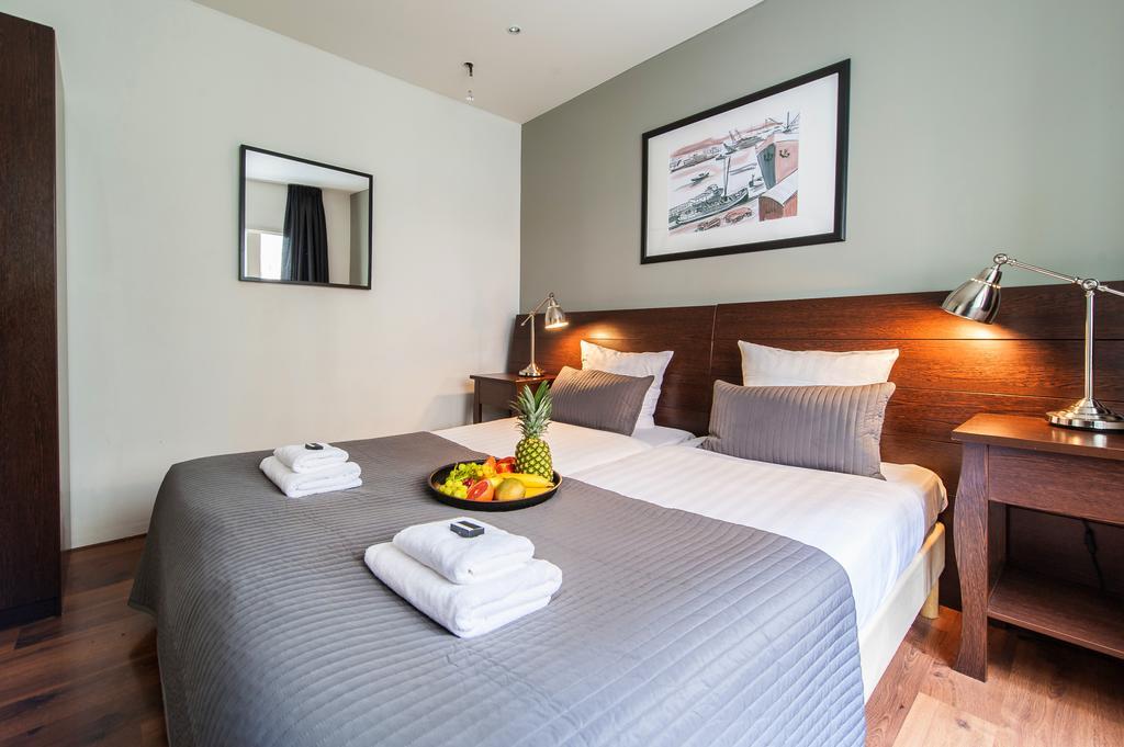 Apartment Rembrandtplein Amsterdam